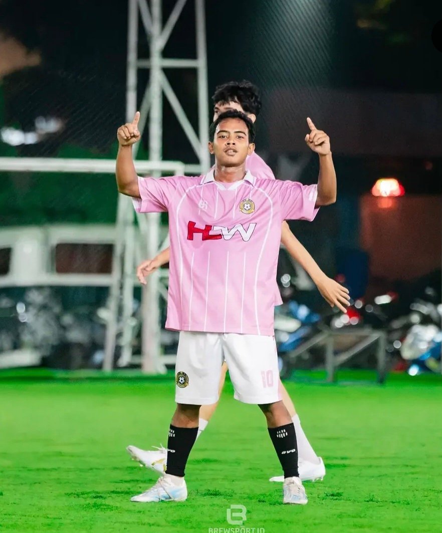 AHMAD DIKA RAHUL