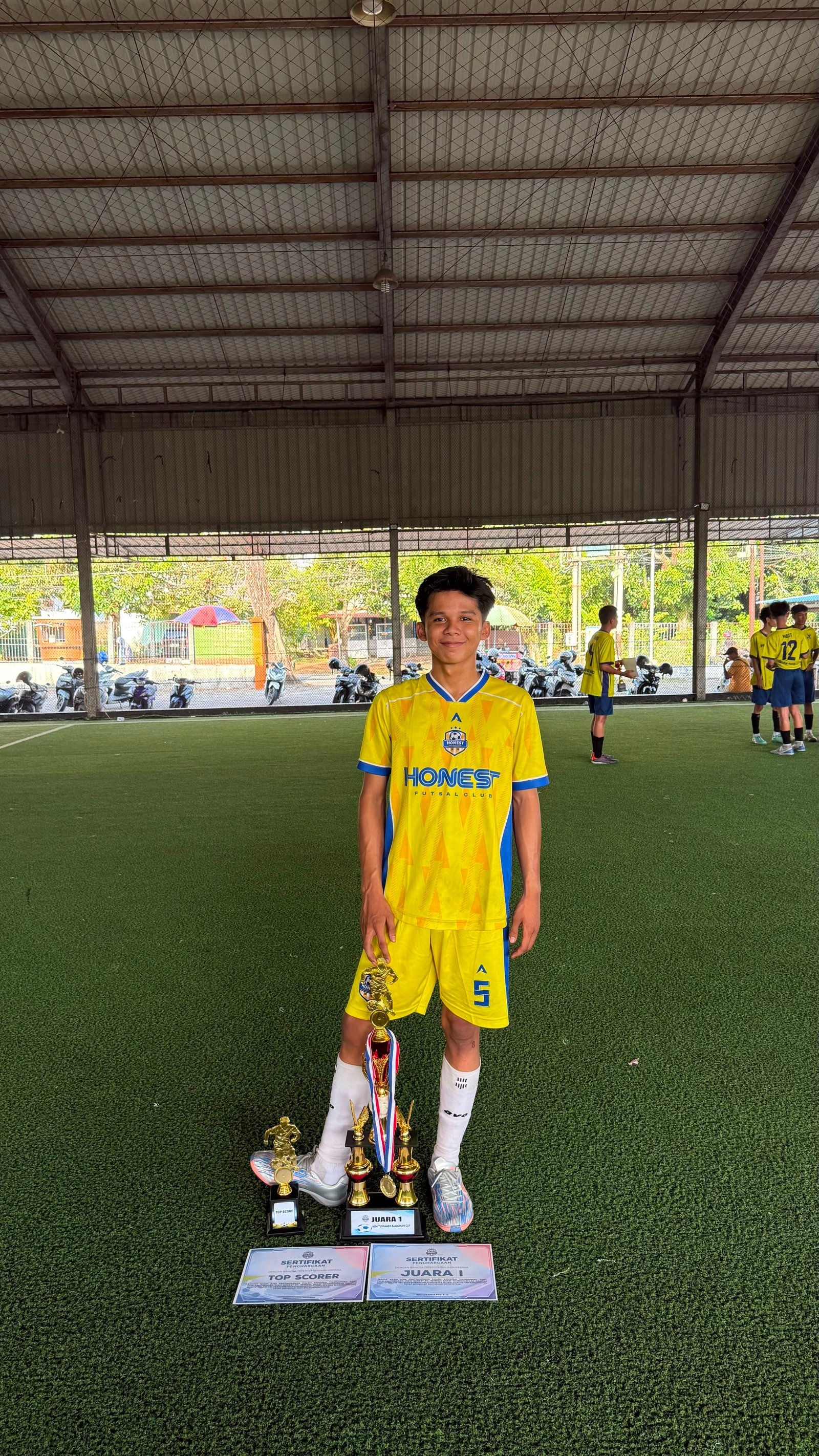 BARRY ALDES ARIFIN