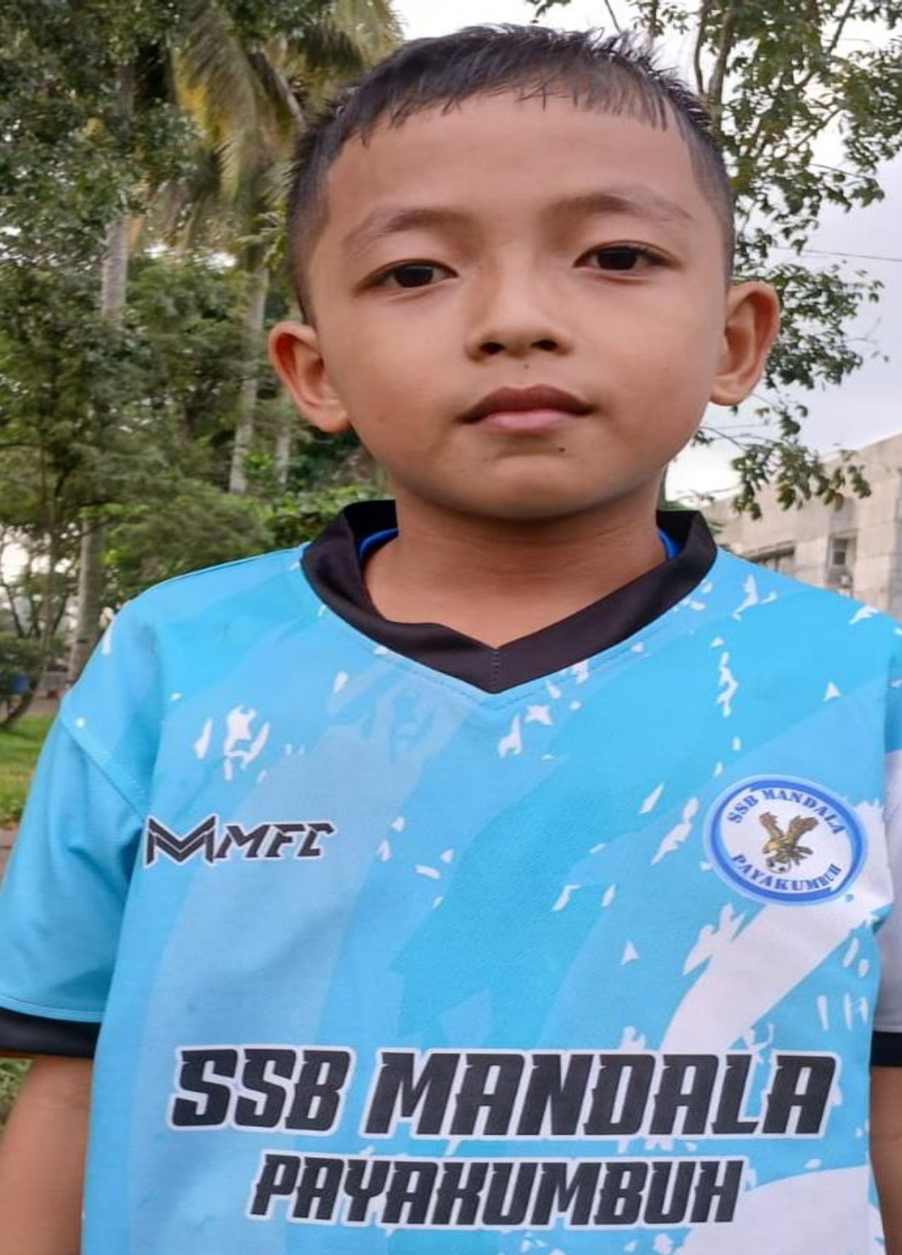 DZALIQ ALKHALIFI